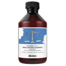Балансирующий шампунь для волос Davines Natural Tech Rebalancing Shampoo 250 ml