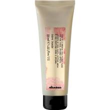 Пластичная паста для объемного невидимого стайлинга Davines More Inside Medium Hold Pliable Paste 125 ml
