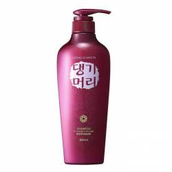 Шампунь для нормальных и сухих волос Daeng Gi Meo Ri Shampoo For Normal to Dry Scalp 300 ml